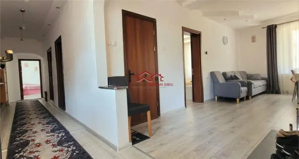 Apartament 3 camere Sibiu - poza 3