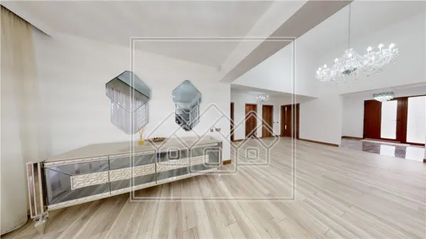 Casă 4 camere Daia - poza 11