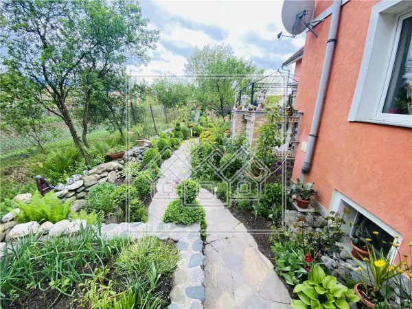 Casă 7 camere Avrig - poza 15