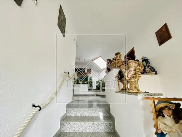 Casă 7 camere Avrig - poza 24