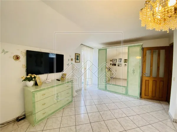 Casă 7 camere Avrig - poza 26