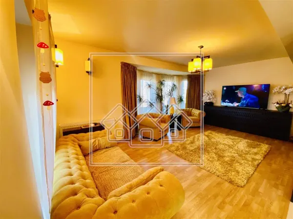 Casă 5 camere Șura Mare - poza 4