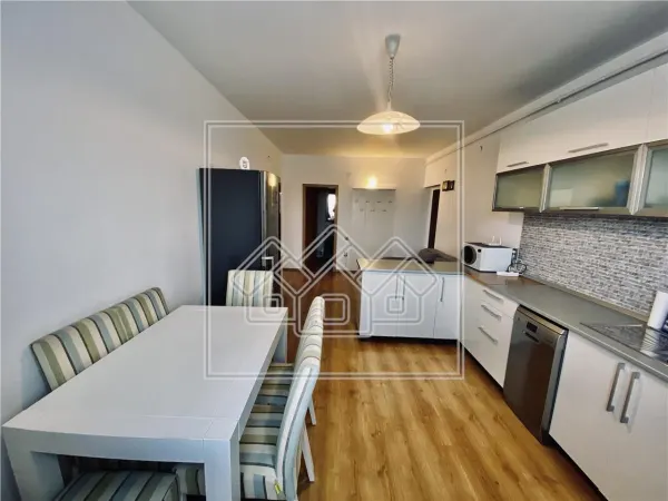 Apartament 3 camere Sibiu - poza 1
