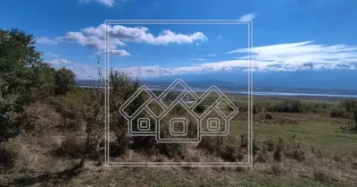 Teren in zona Bradu - priveliste deosebita - pretabil investitie - Sibiu