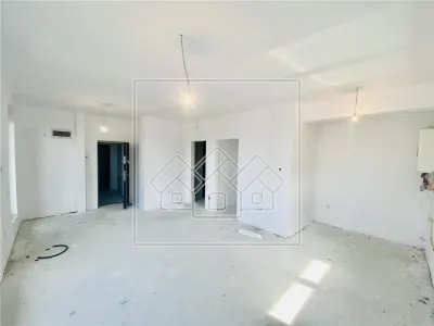 Penthouse intabulat, predare la alb, 3 camere, 2 bai si terasa - foto 11