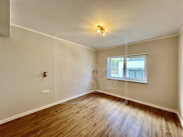Apartament 3 camere Sibiu - poza 3