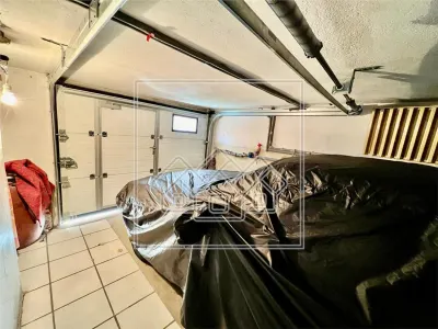 Casa de vanzare in Cisnadie - 6 camere, garaj - teren 250 mp - foto 6
