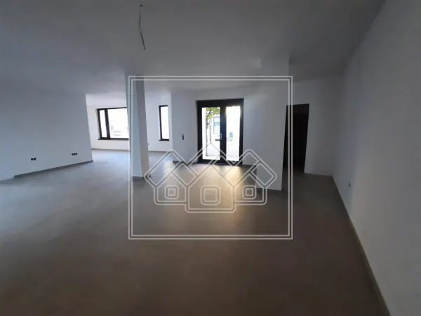 Spațiu comercial Sibiu - poza 4