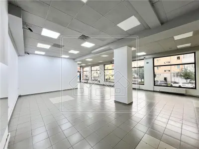 Spatiu comercial cu vitrina la strada - 177 mp - finisat la cheie - foto 15