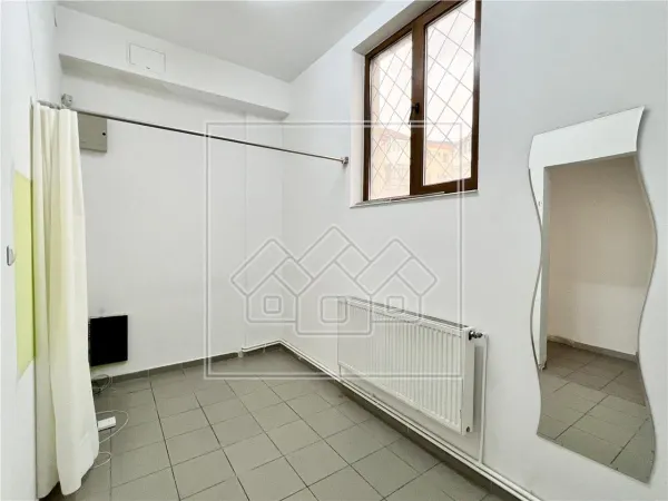 Spațiu comercial Sibiu - poza 16