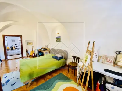 Ap. 90 mp utili, complet renovat, pretabil investitie,  zona Centrala - foto 11