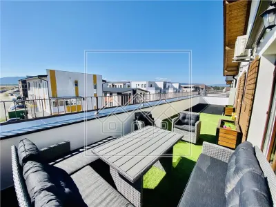Penthouse mobilat si utilat modern cu terasa de 40 mp - foto 12