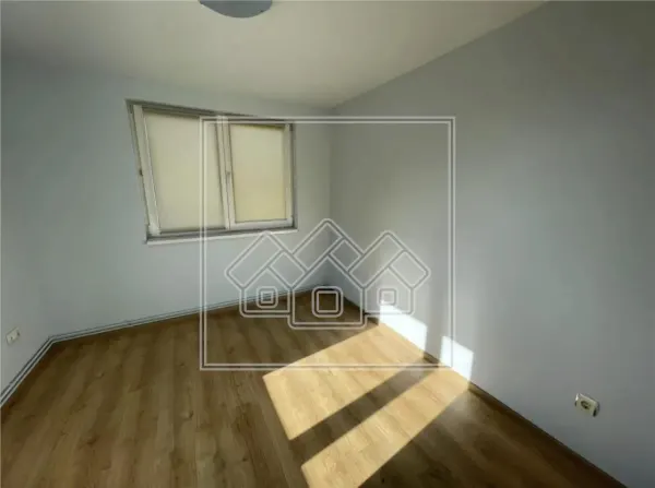 Casă 4 camere Sibiu - poza 2