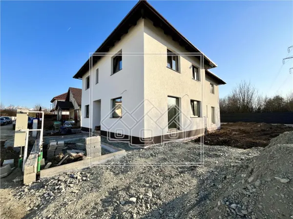 Casă 5 camere Șelimbăr - poza 10