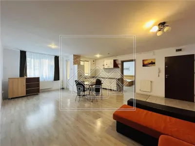 Apartament la cheie, 3 camere, balcon, zona Rahova - foto 7
