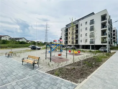 Apartament 2 camere, terasa mare, bloc nou, zona buna - foto 3