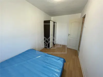 Garsoniera decomandata Vasile Aaron, recent renovata, predare imediata - foto 4