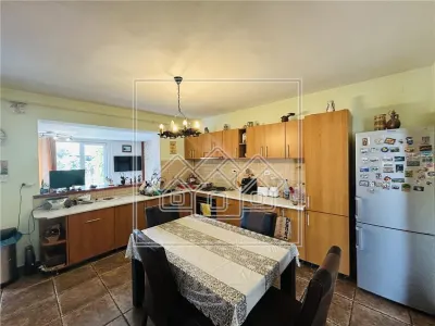 Casa tip duplex, cu 3 camere, 116 mp utili, teren de 403 mp - foto 6