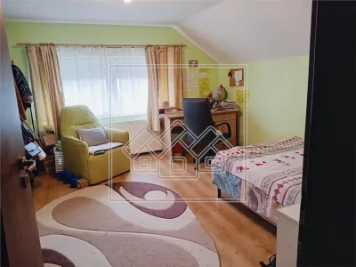 Casa tip duplex, cu 3 camere, 116 mp utili, teren de 403 mp - foto 10