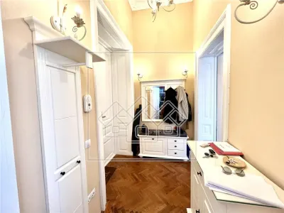Apartament cu 2 camere, dotari de LUX, Ultracentral, etaj 1 - foto 9
