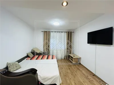 Apartament cu 3 camere, 66 mp utili + pivnita, Zona Terezian - foto 3