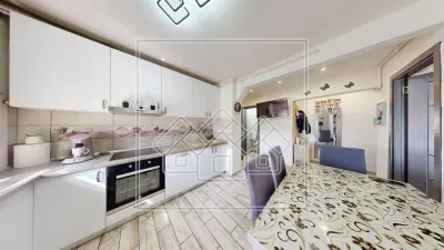 Apartament cu 3 camere, balcon, pivnita - Zona Mihai Viteazu - Sibiu