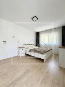 Casa cu 4 camere, 142 mp curte - Selimbar, str.O.Goga - foto 8