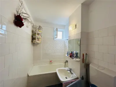 Ap decomandat, 3 camere, balcon, pivnita - N. Iorga - foto 17