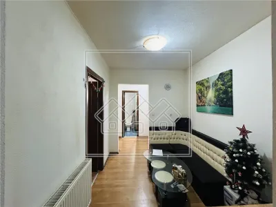 Apartament 3 camere, balcon, pivnita - etaj 7/10 - Zona Mihai Viteazu - foto 12