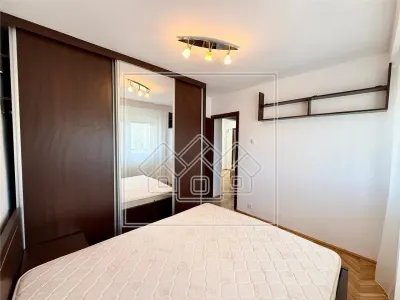Apartament cu 4 camere si 2 balcoane - etaj 2 - Calea Poplacii - foto 11