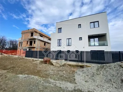 Ap cu 4 camere, 105 mp utili, 3 bai, la cheie, confort lux - foto 3