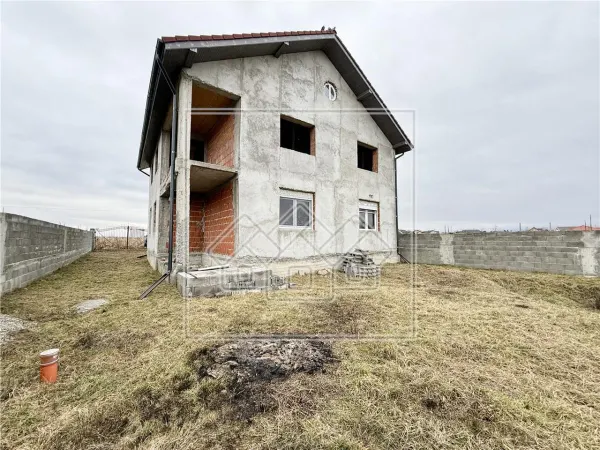 Casă 6 camere Avrig - poza 7