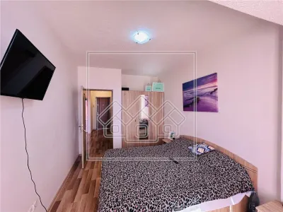 Ap cu 2 camere, la cheie, balcon - etaj intermediar - foto 3