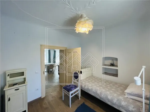 Casă 13 camere Cisnădie - poza 21