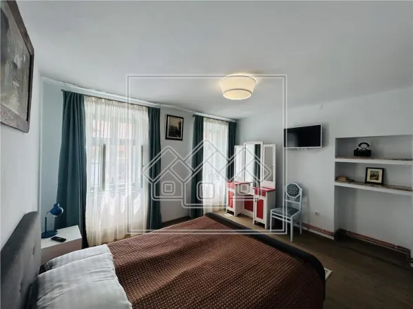 Casă 13 camere Cisnădie - poza 24