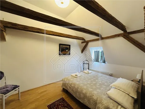 Casă 13 camere Cisnădie - poza 46