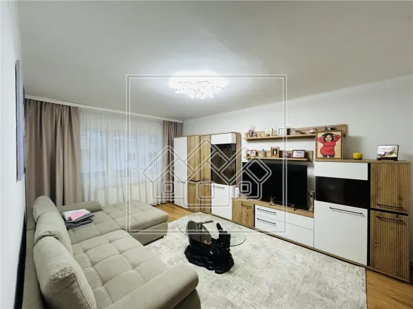 Apartament 3 camere Sibiu - poza 1