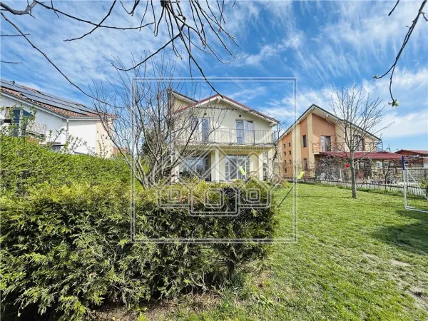 Casă 4 camere Șura Mică - poza 1