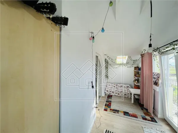 Casă 4 camere Șura Mică - poza 14