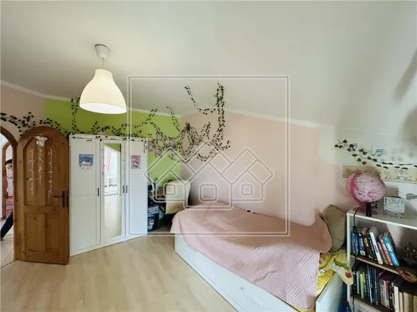 Casă 4 camere Șura Mică - poza 16