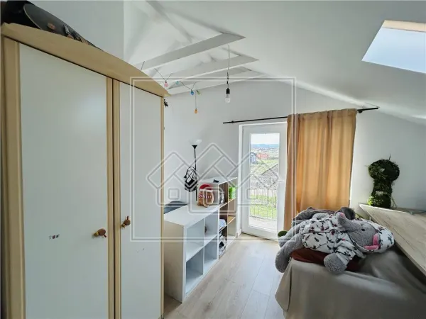 Casă 4 camere Șura Mică - poza 10