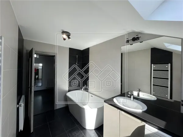 Apartament 3 camere Șelimbăr - poza 7