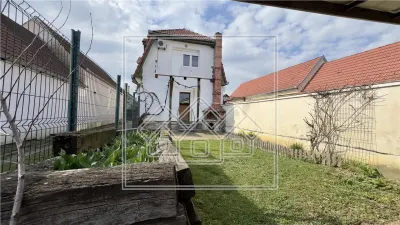 Casa de vanzare in Sibiu - curte individuala  zona  Turnisor - foto 2