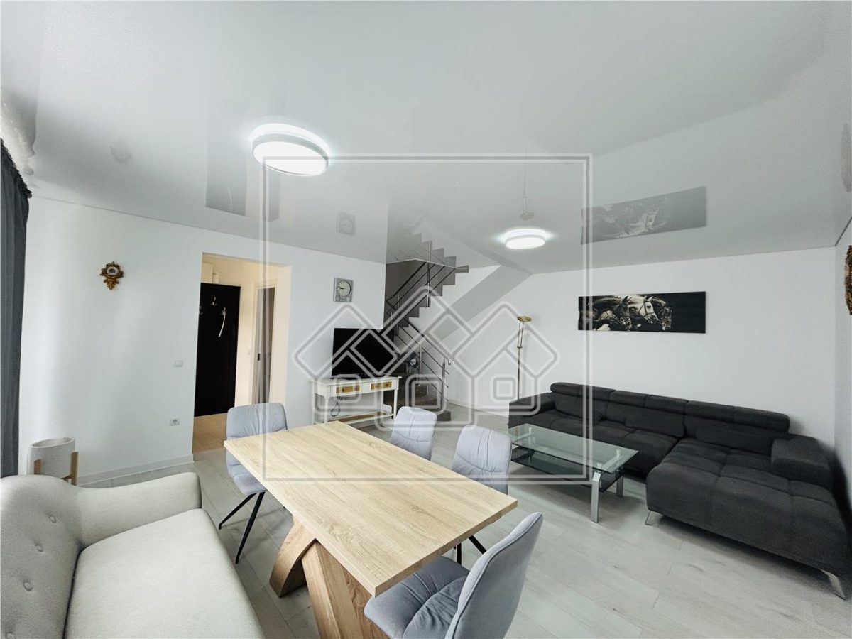 Casa tip duplex, 177 mp utili, 3 locuri de parcare - Selimbar - Selimbar