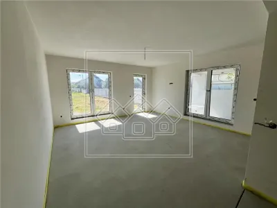 Casa in Sibiu - 4 camere -  3 bai - teren de 600 mp - foto 15