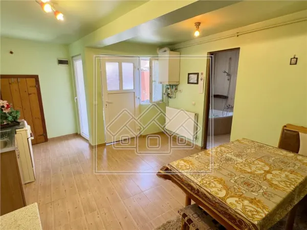 Casă 3 camere Șura Mare - poza 8