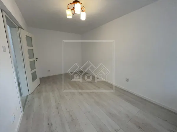 Apartament 2 camere Sibiu - poza 1