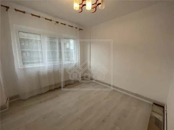 Apartament 2 camere Sibiu - poza 9