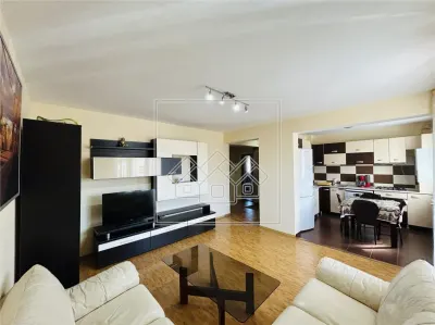 Ap spatios, 3 camere, 2 balcoane, loc de parcare , etaj 1 - Turnisor - foto 1
