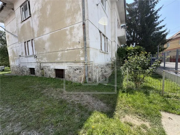 Casă 4 camere Sibiu - poza 2